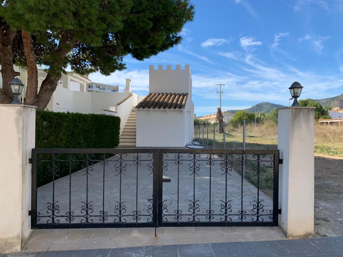 Apartamentos Playa D Y G Sant Carlos de la Ràpita エクステリア 写真